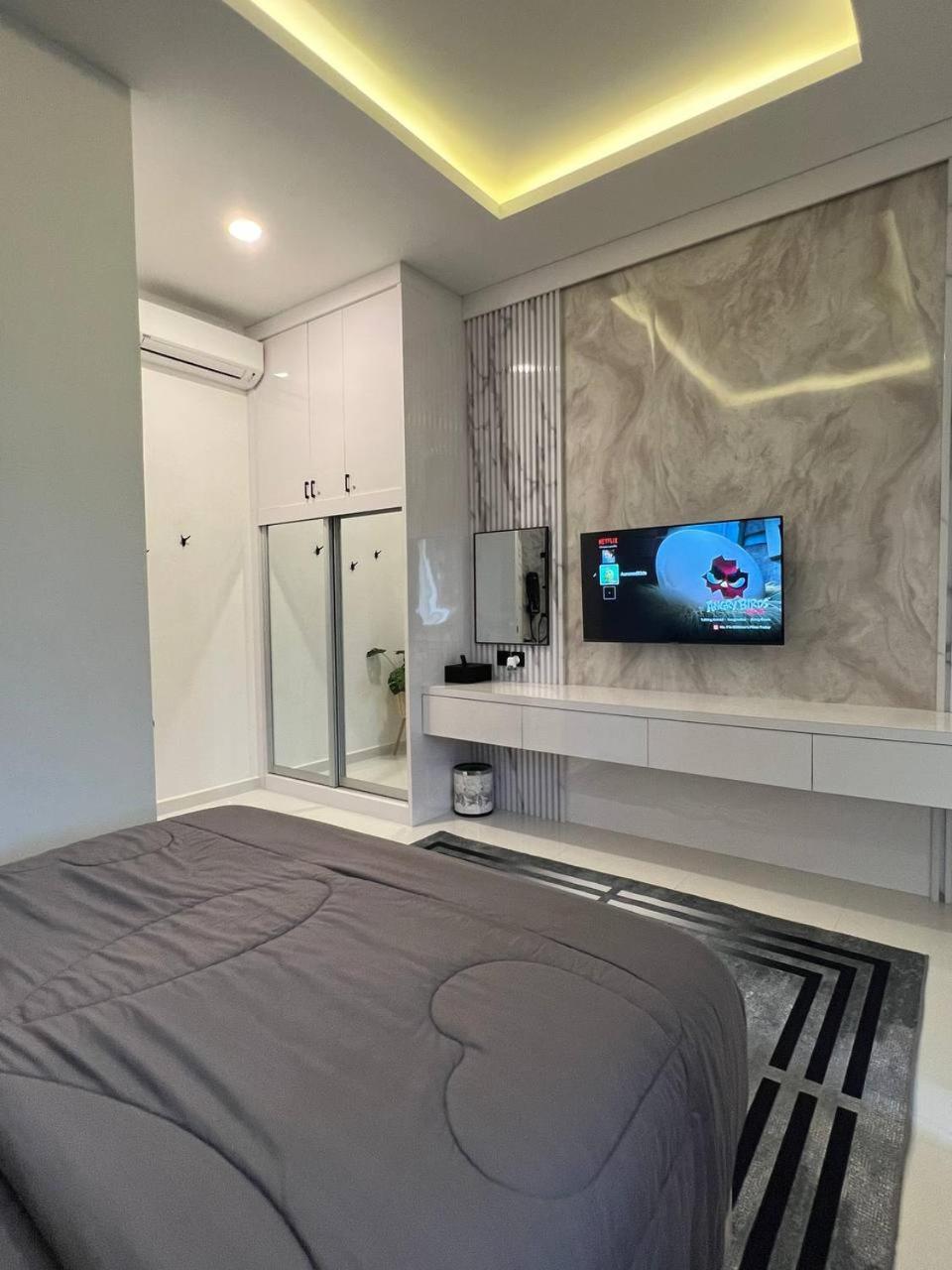Auranad Tinyhouse Bandar Tanah Merah Wifi Netflix Exteriér fotografie