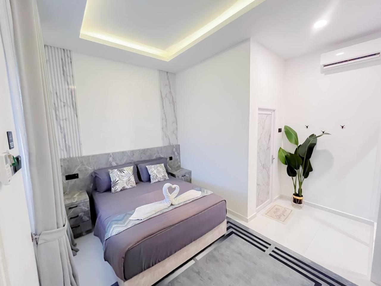 Auranad Tinyhouse Bandar Tanah Merah Wifi Netflix Exteriér fotografie