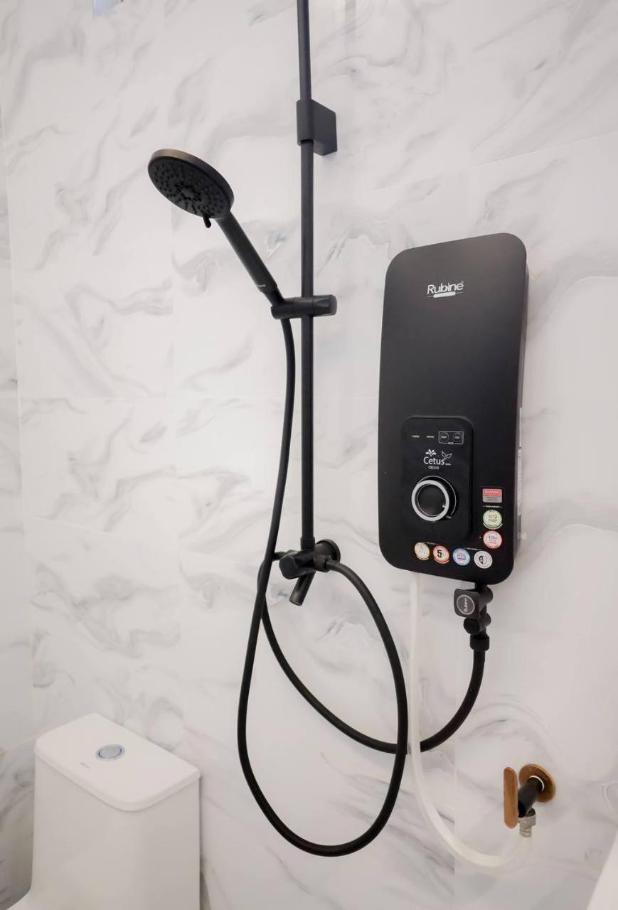 Auranad Tinyhouse Bandar Tanah Merah Wifi Netflix Exteriér fotografie