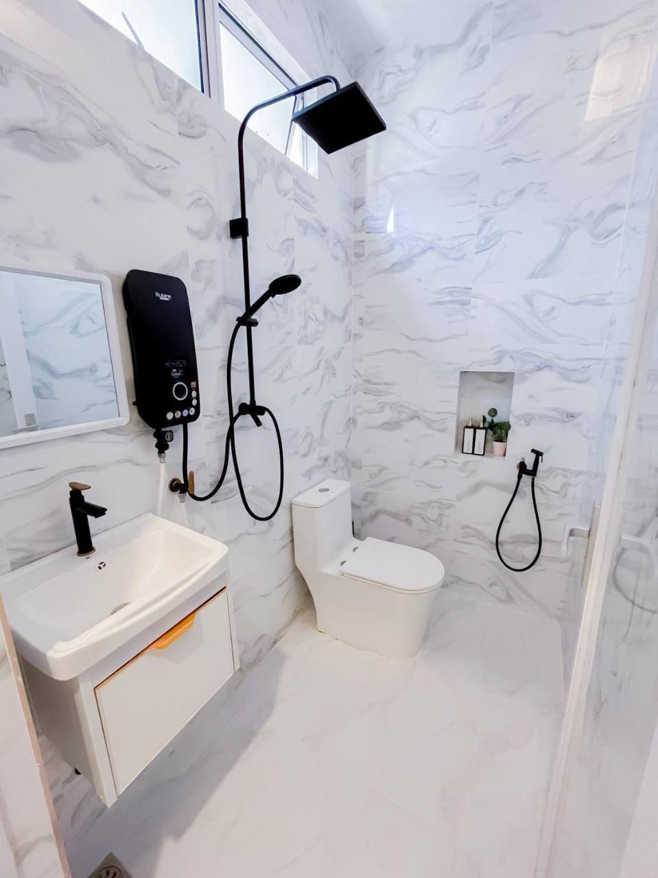 Auranad Tinyhouse Bandar Tanah Merah Wifi Netflix Exteriér fotografie